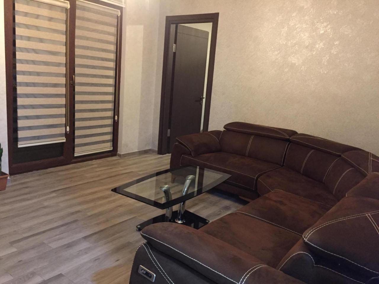 Hotel Absolut Батуми Екстериор снимка