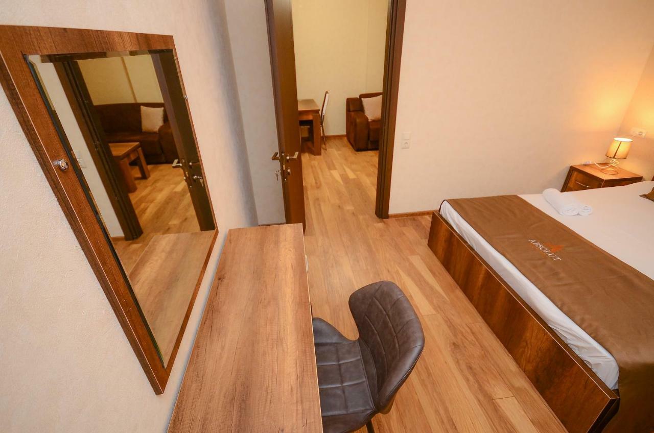 Hotel Absolut Батуми Екстериор снимка